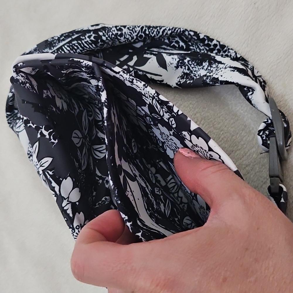 BANDI Running Waist Belt/ Modern Fanny Pack - Picture 7 of 12